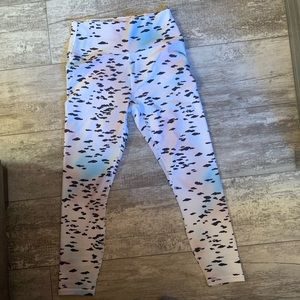 Brand new never worn Fabletics boost leggings